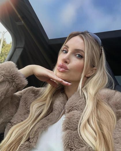 Amanda Lee photo 68215