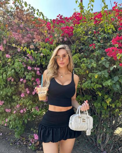 Amanda Lee photo 68219