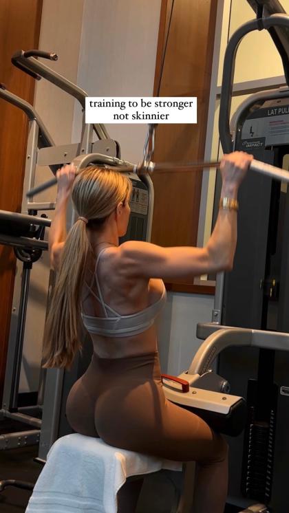Amanda Lee photo 68266