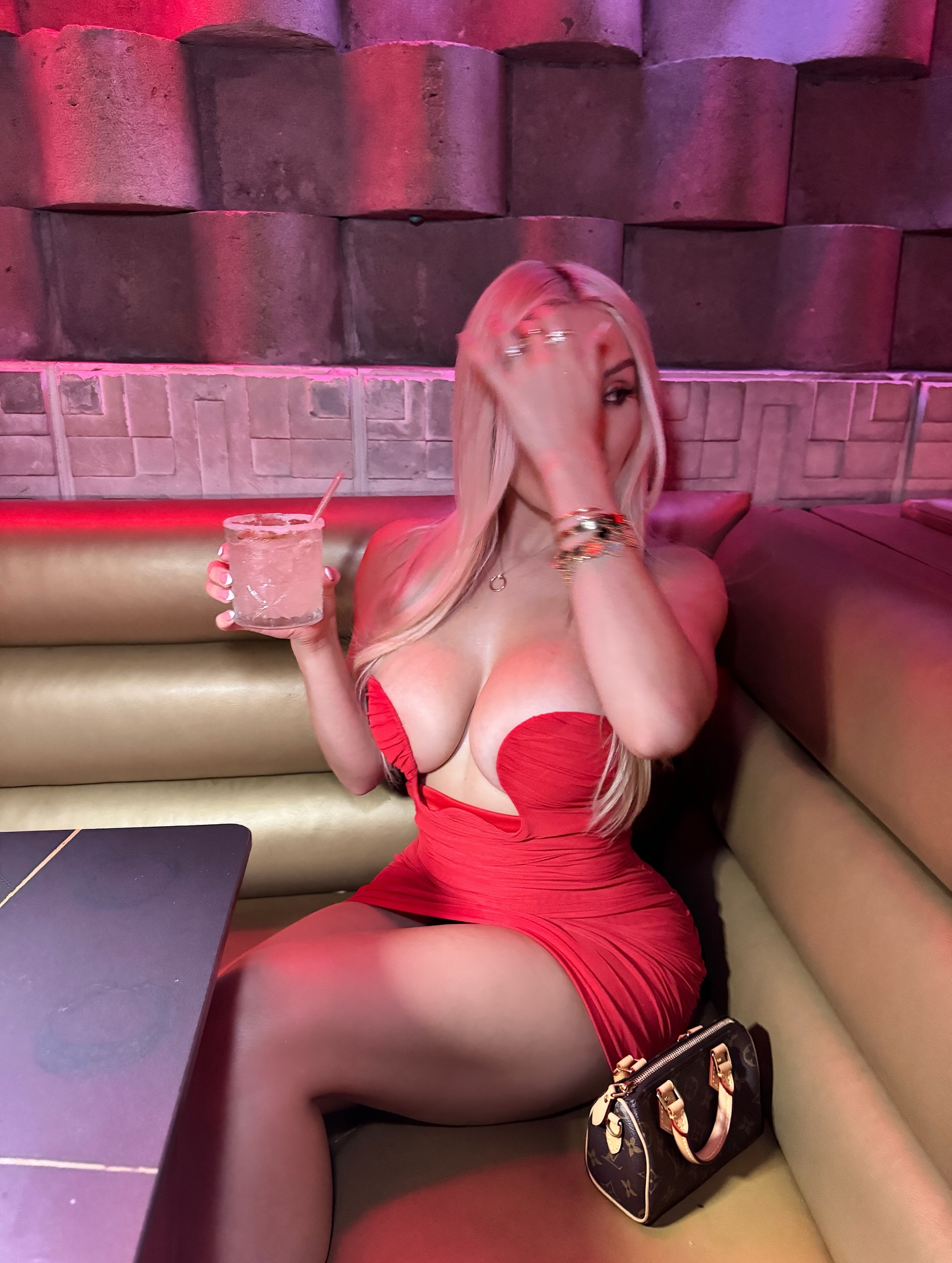 Daniella Chávez