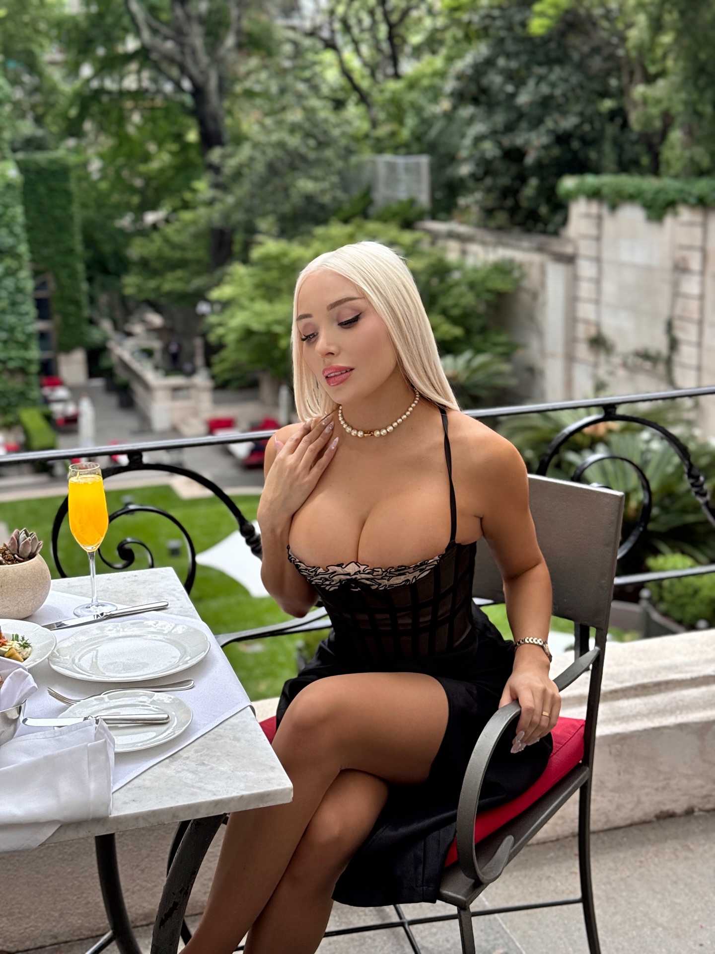 Daniella Chávez