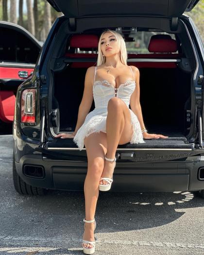 Daniella Chávez photo 201553