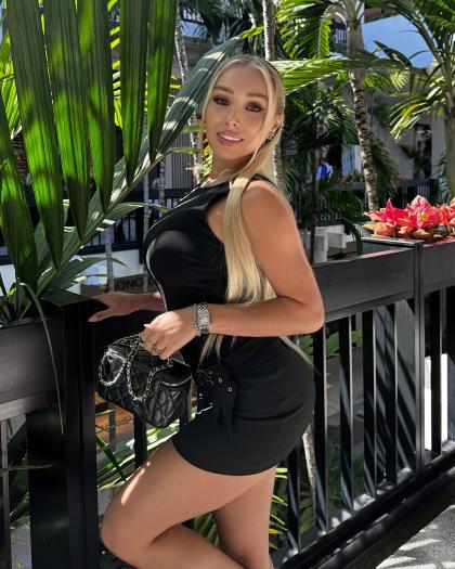 Daniella Chávez photo 201735