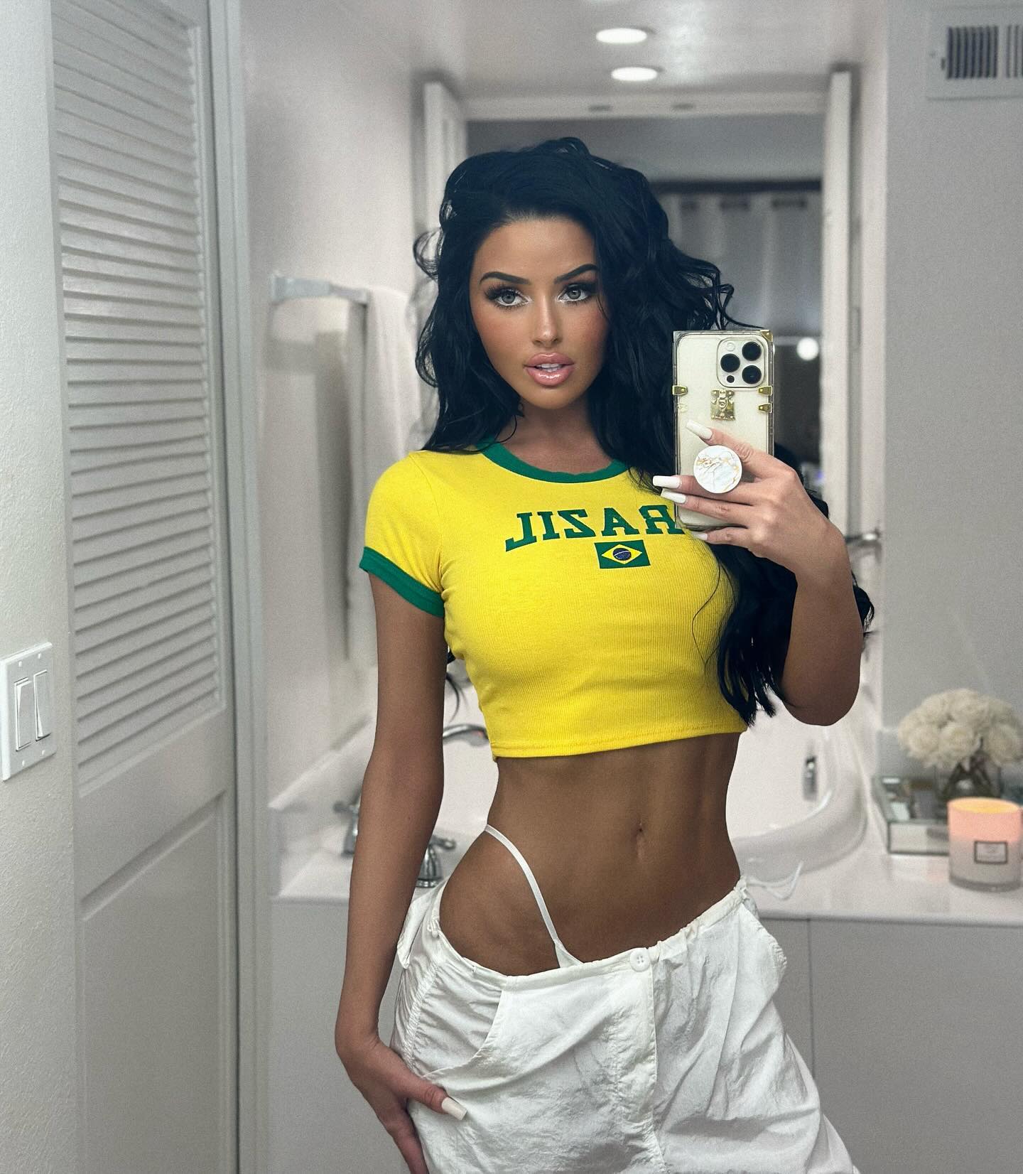 Abigail Ratchford