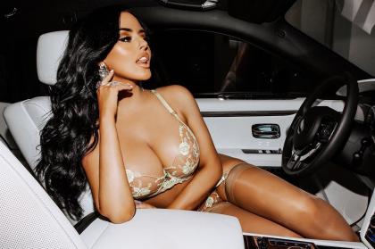 Abigail Ratchford photo 70517